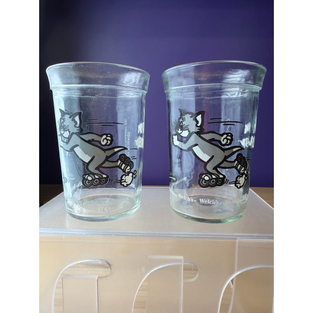 Vintage 1990 Tom & Jerry Welch's Glasses Tom Skating Set of 2